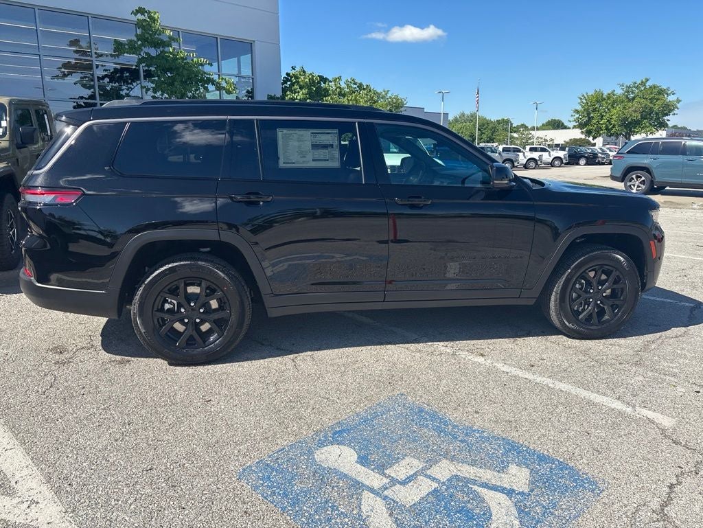 2026 Jeep Grand Cherokee L Laredo