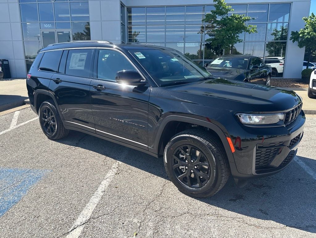 2026 Jeep Grand Cherokee L Laredo