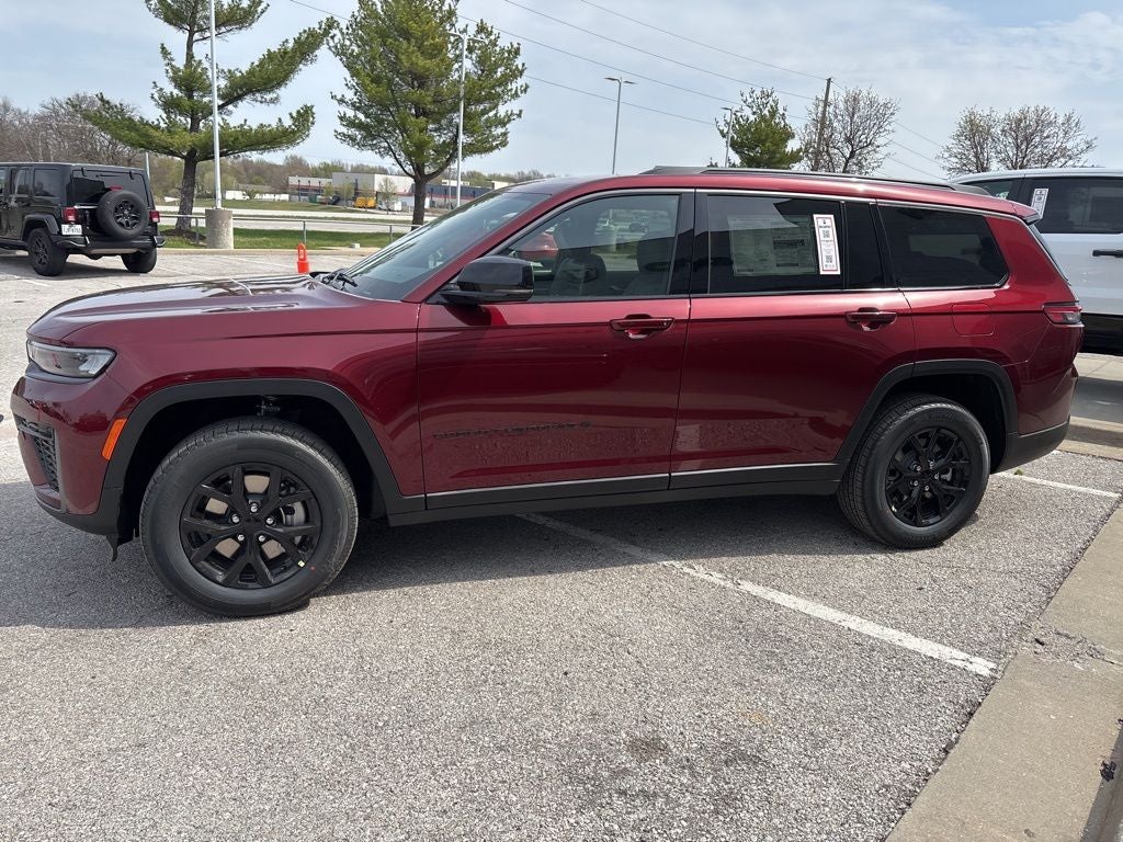 2026 Jeep Grand Cherokee L Laredo