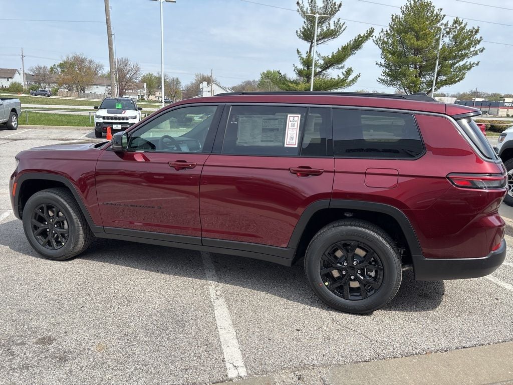 2026 Jeep Grand Cherokee L Laredo