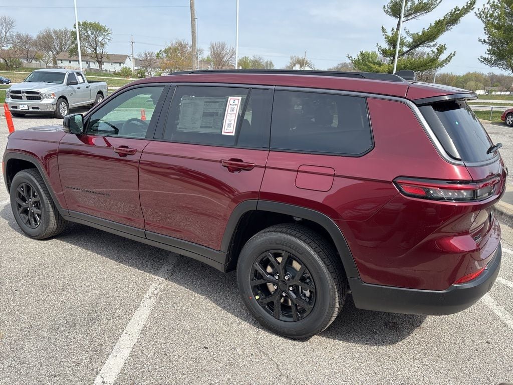 2026 Jeep Grand Cherokee L Laredo
