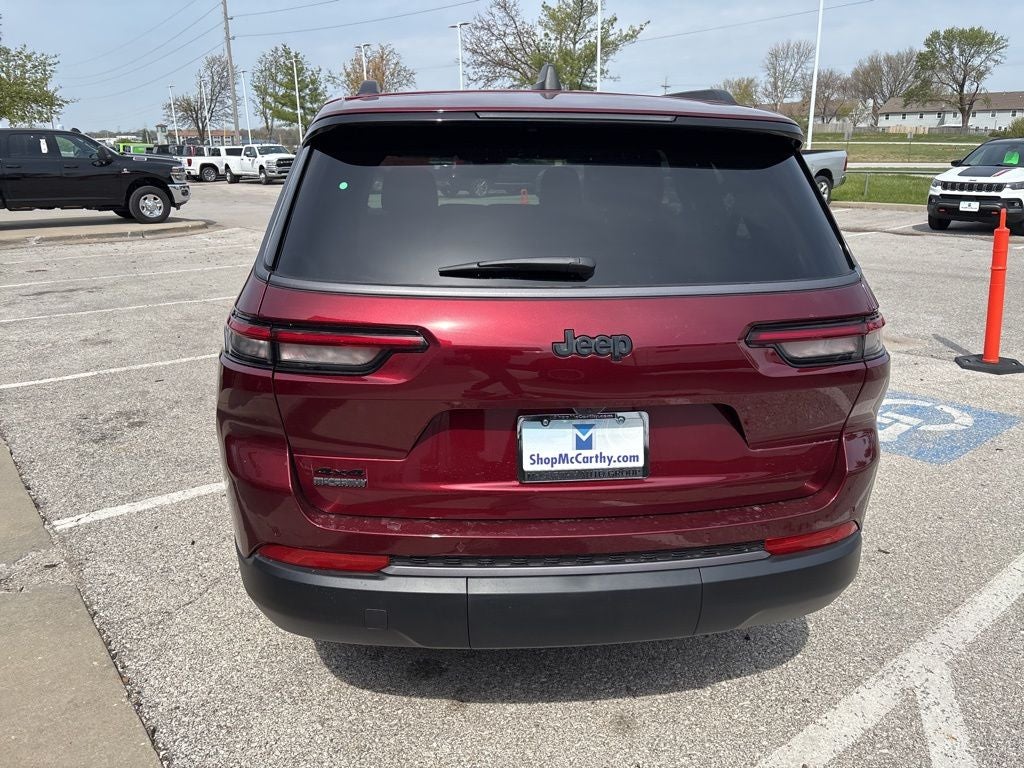 2026 Jeep Grand Cherokee L Laredo