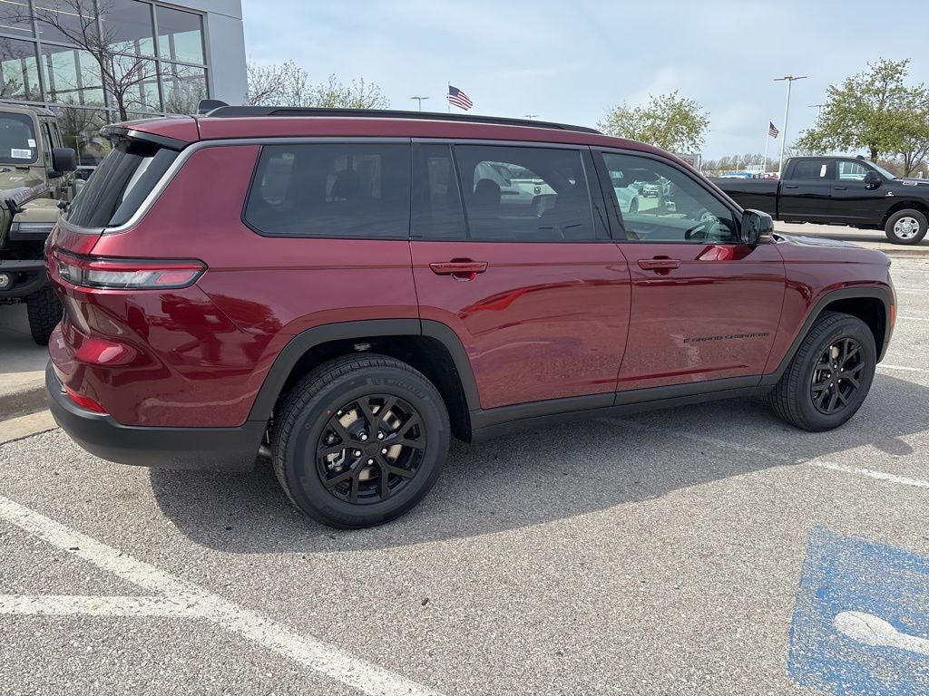 2026 Jeep Grand Cherokee L Laredo