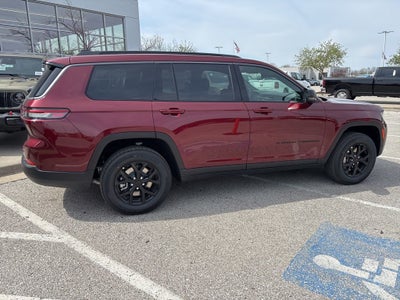 2026 Jeep Grand Cherokee L Laredo