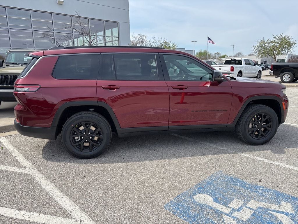 2026 Jeep Grand Cherokee L Laredo