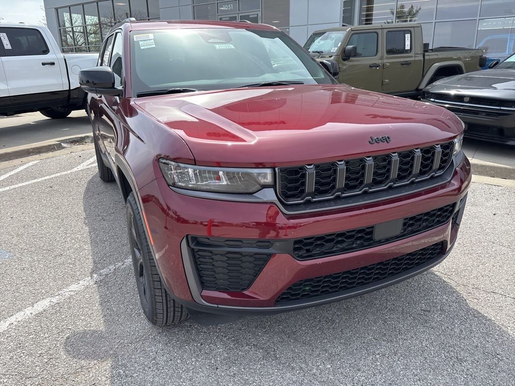 2026 Jeep Grand Cherokee L Laredo