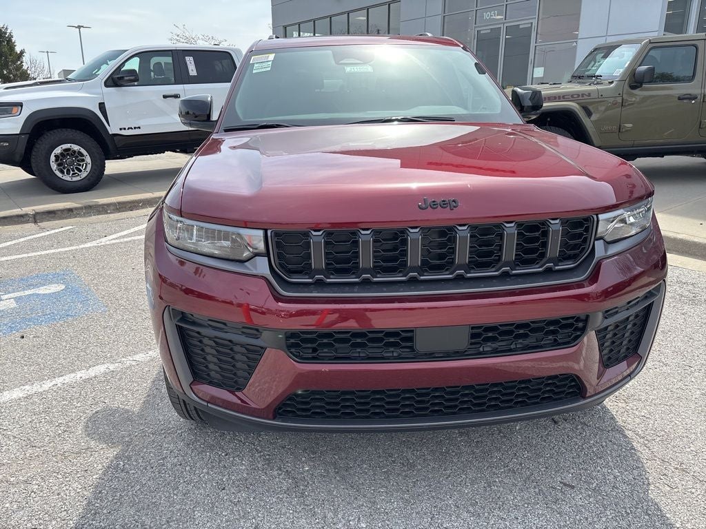 2026 Jeep Grand Cherokee L Laredo