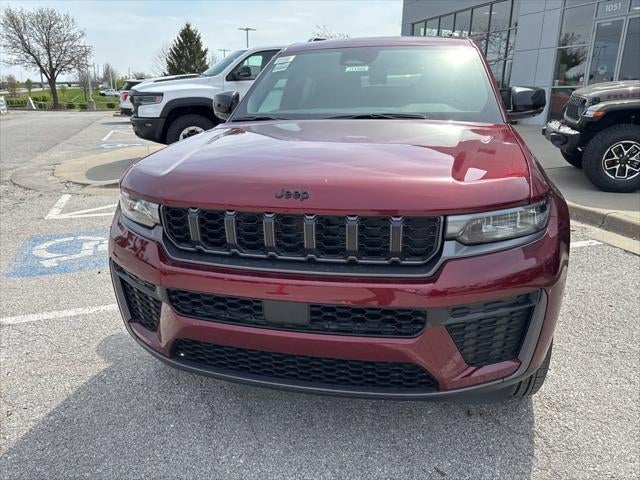 2026 Jeep Grand Cherokee GRAND CHEROKEE L LAREDO ALTITUDE 4X4