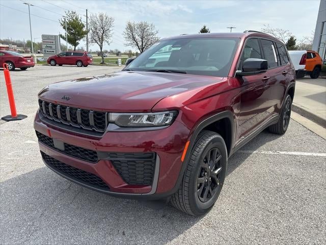 2026 Jeep Grand Cherokee GRAND CHEROKEE L LAREDO ALTITUDE 4X4