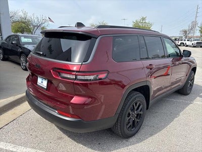 2026 Jeep Grand Cherokee GRAND CHEROKEE L LAREDO ALTITUDE 4X4