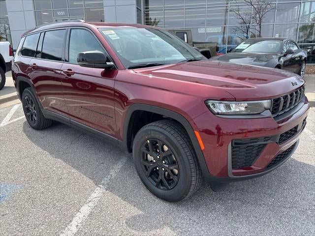 2026 Jeep Grand Cherokee GRAND CHEROKEE L LAREDO ALTITUDE 4X4