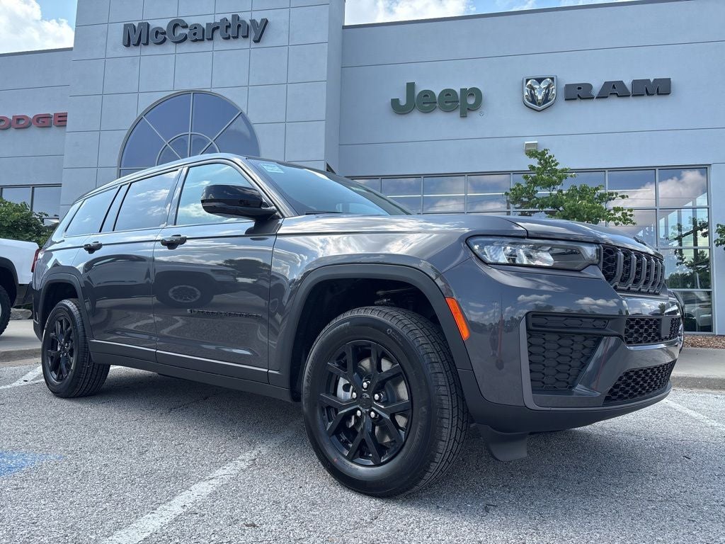 2026 Jeep Grand Cherokee L Laredo