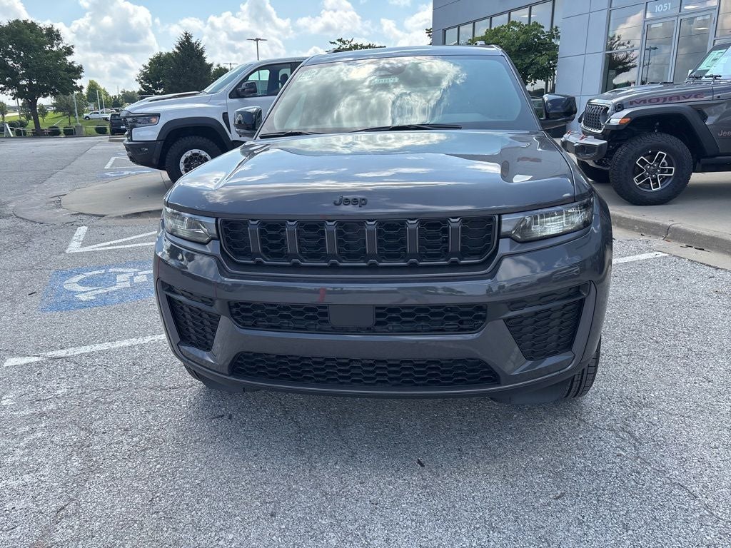 2026 Jeep Grand Cherokee L Laredo