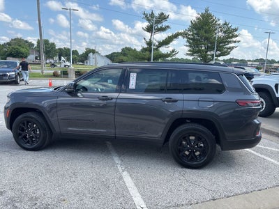 2026 Jeep Grand Cherokee L Laredo
