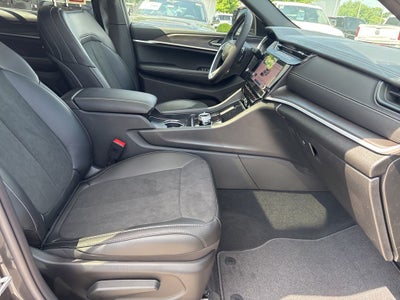 2026 Jeep Grand Cherokee L Laredo
