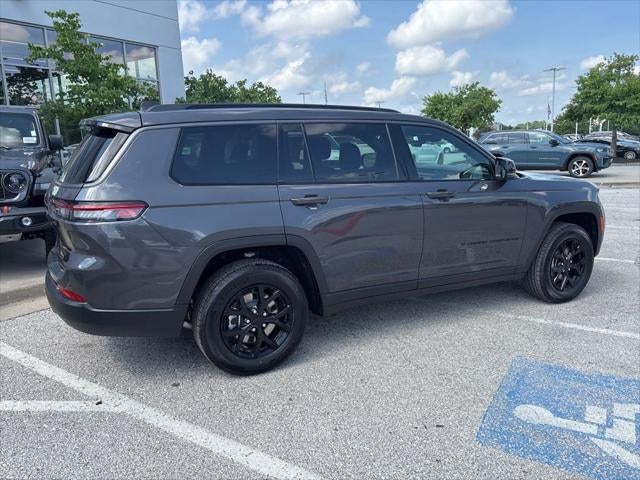 2026 Jeep Grand Cherokee GRAND CHEROKEE L LAREDO ALTITUDE 4X4