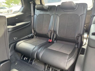 2026 Jeep Grand Cherokee GRAND CHEROKEE L LAREDO ALTITUDE 4X4