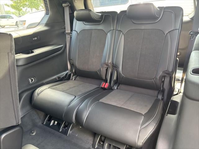 2026 Jeep Grand Cherokee GRAND CHEROKEE L LAREDO ALTITUDE 4X4