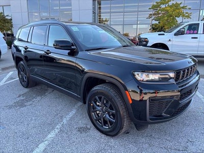 2027 Jeep Grand Cherokee GRAND CHEROKEE L LAREDO ALTITUDE 4X4