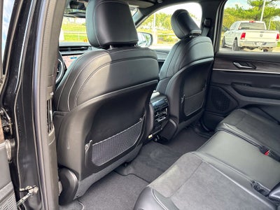 2027 Jeep Grand Cherokee GRAND CHEROKEE L LAREDO ALTITUDE 4X4