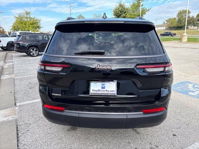 2027 Jeep Grand Cherokee GRAND CHEROKEE L LAREDO ALTITUDE 4X4