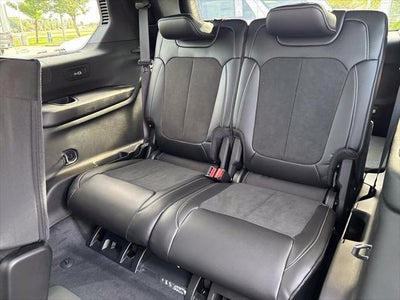 2027 Jeep Grand Cherokee GRAND CHEROKEE L LAREDO ALTITUDE 4X4