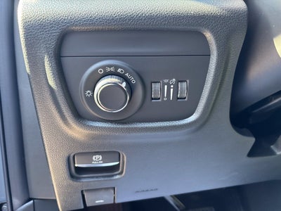 2027 Jeep Grand Cherokee GRAND CHEROKEE L LAREDO ALTITUDE 4X4