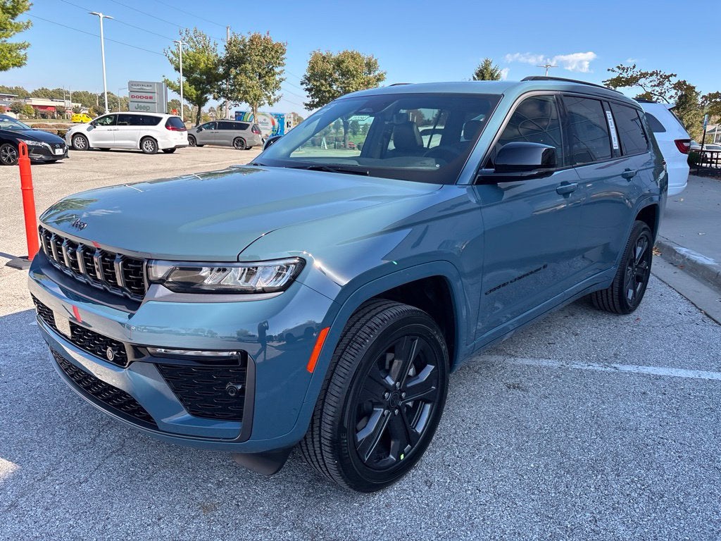 2027 Jeep Grand Cherokee GRAND CHEROKEE L LIMITED RESERVE 4X4
