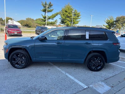 2027 Jeep Grand Cherokee GRAND CHEROKEE L LIMITED RESERVE 4X4