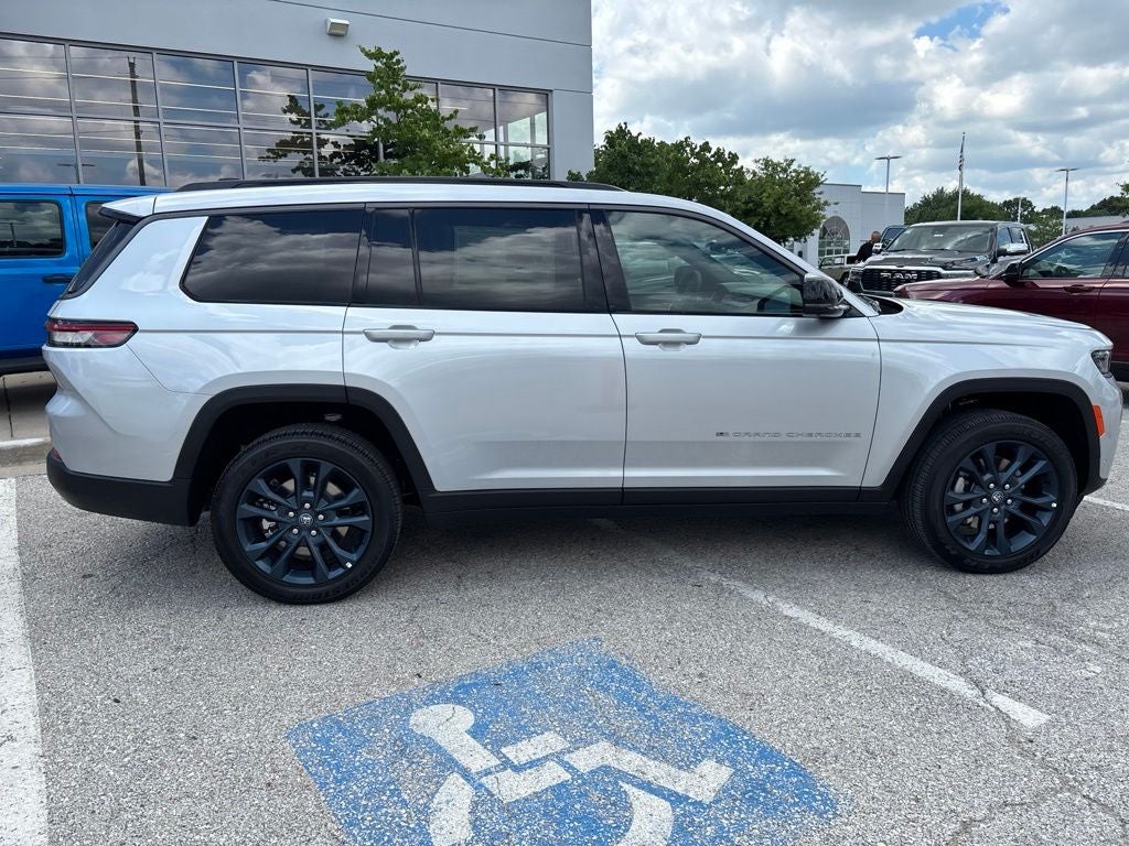 2026 Jeep Grand Cherokee GRAND CHEROKEE L 85TH ANNIVERSARY EDITION 4X4