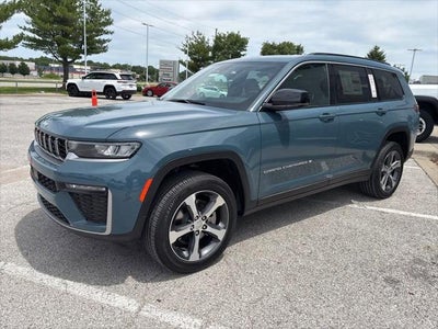 2026 Jeep Grand Cherokee GRAND CHEROKEE L LIMITED 4X4