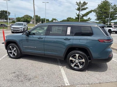2026 Jeep Grand Cherokee GRAND CHEROKEE L LIMITED 4X4