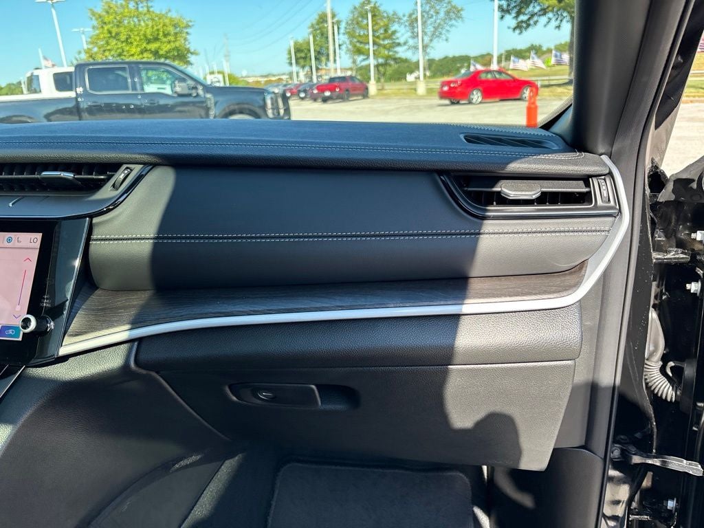 2027 Jeep Grand Cherokee Limited Reserve