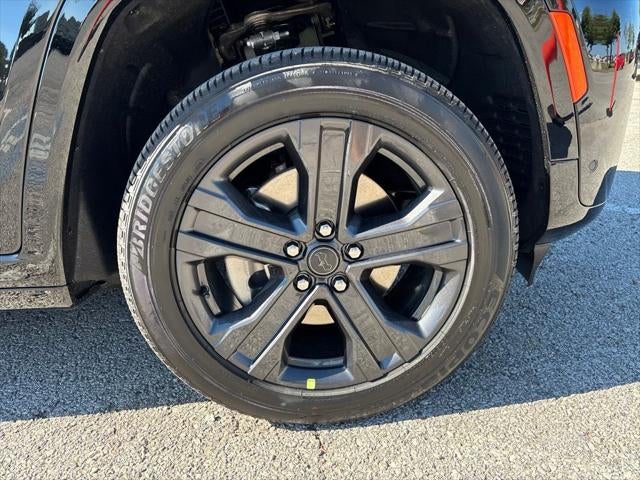 2027 Jeep Grand Cherokee Limited Reserve