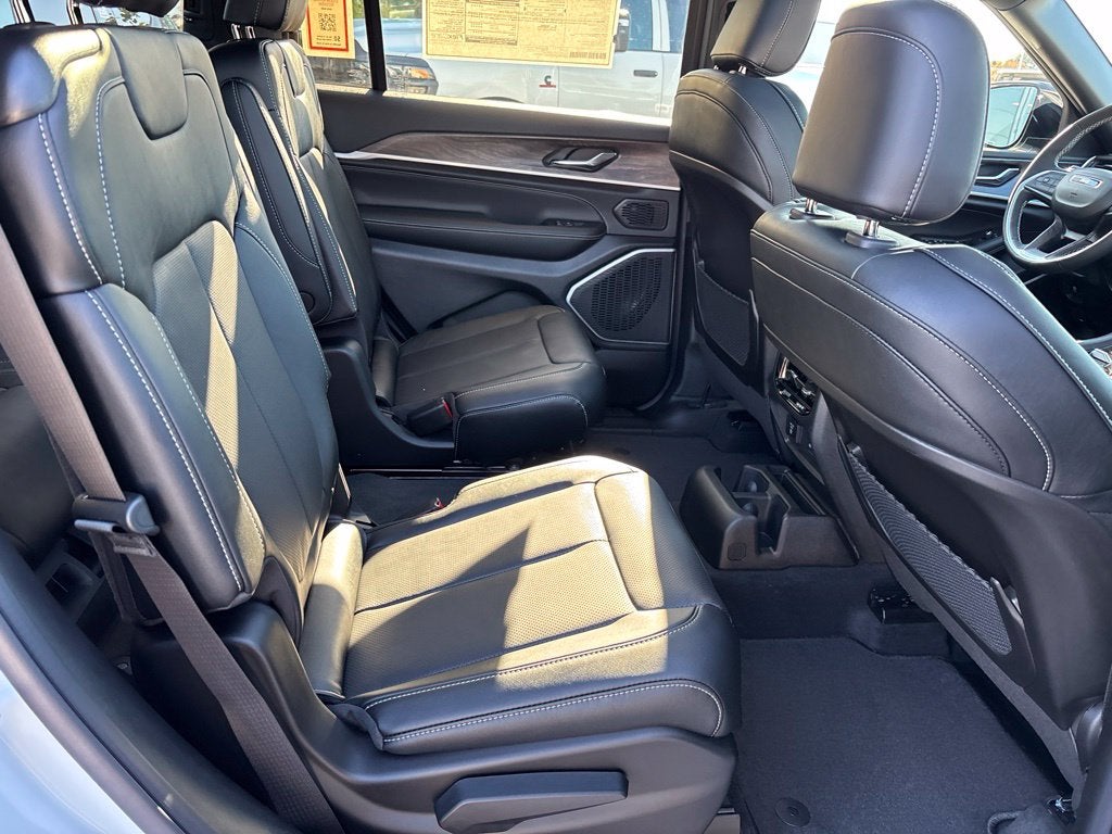 2027 Jeep Grand Cherokee GRAND CHEROKEE L LIMITED RESERVE 4X4