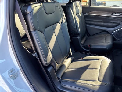 2027 Jeep Grand Cherokee GRAND CHEROKEE L LIMITED RESERVE 4X4