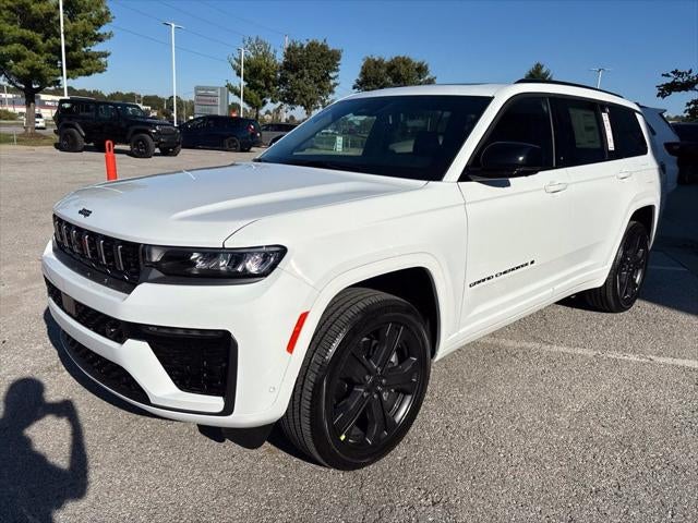 2027 Jeep Grand Cherokee GRAND CHEROKEE L LIMITED RESERVE 4X4