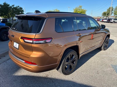2027 Jeep Grand Cherokee GRAND CHEROKEE L LIMITED RESERVE 4X4
