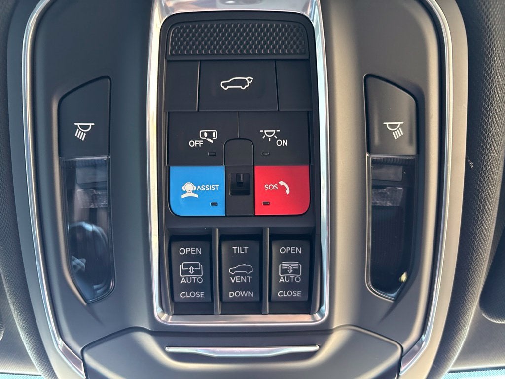 2027 Jeep Grand Cherokee GRAND CHEROKEE L LIMITED RESERVE 4X4