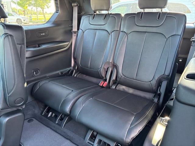 2027 Jeep Grand Cherokee GRAND CHEROKEE L LIMITED RESERVE 4X4