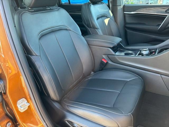 2027 Jeep Grand Cherokee GRAND CHEROKEE L LIMITED RESERVE 4X4