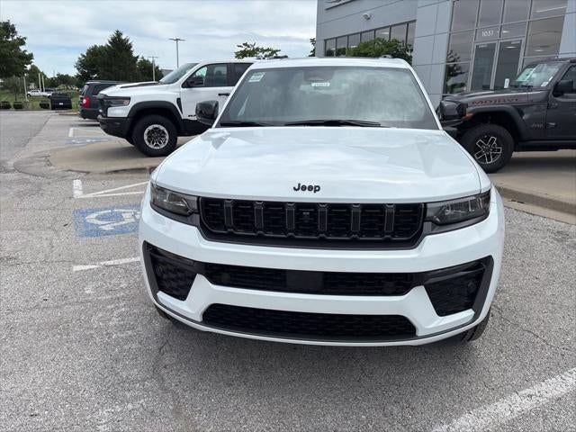 2026 Jeep Grand Cherokee GRAND CHEROKEE L LIMITED RESERVE 4X4