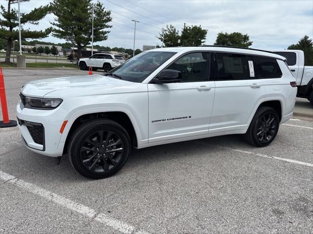 2026 Jeep Grand Cherokee GRAND CHEROKEE L LIMITED RESERVE 4X4