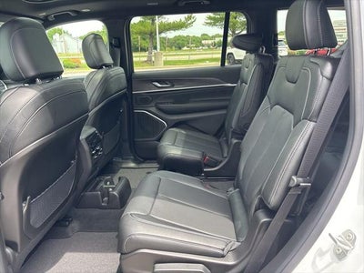 2026 Jeep Grand Cherokee GRAND CHEROKEE L LIMITED RESERVE 4X4