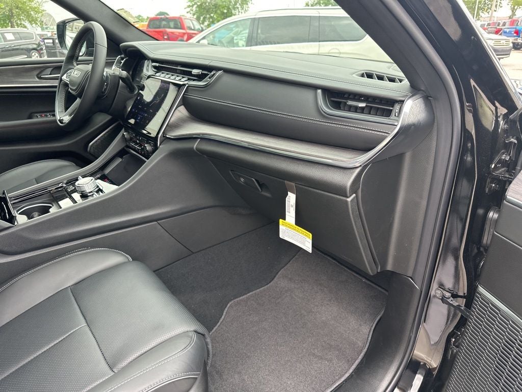 2025 Jeep Grand Cherokee L Overland