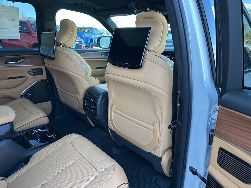 2025 Jeep Grand Cherokee L Summit