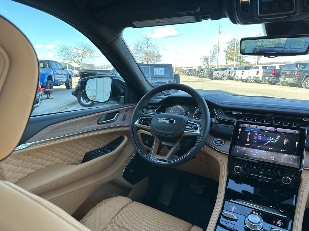 2025 Jeep Grand Cherokee L Summit