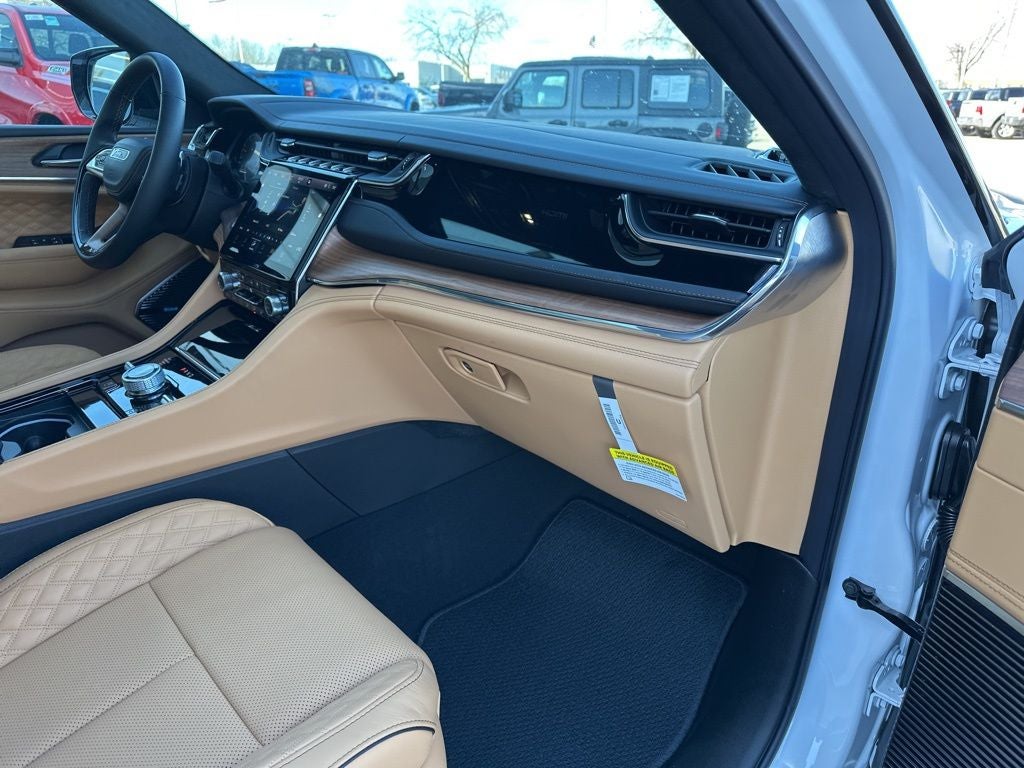 2025 Jeep Grand Cherokee L Summit