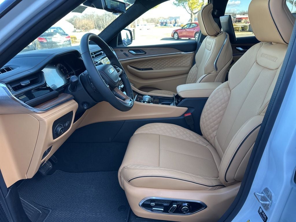 2025 Jeep Grand Cherokee L Summit