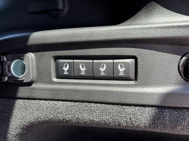 2027 Jeep Grand Cherokee Summit